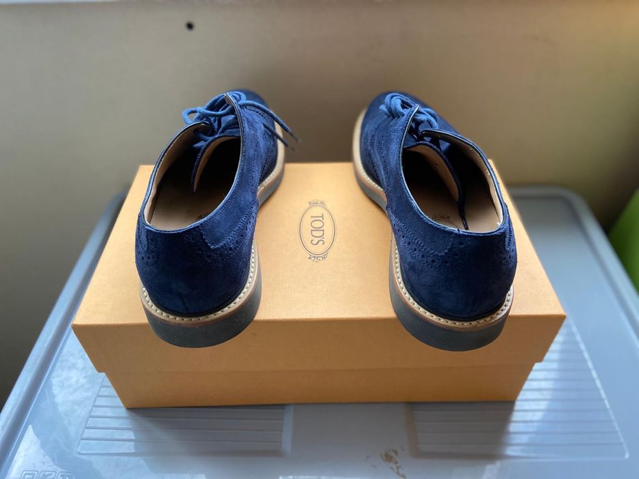 Pantofi brogue Tod’s piele intoarsa, mas.42