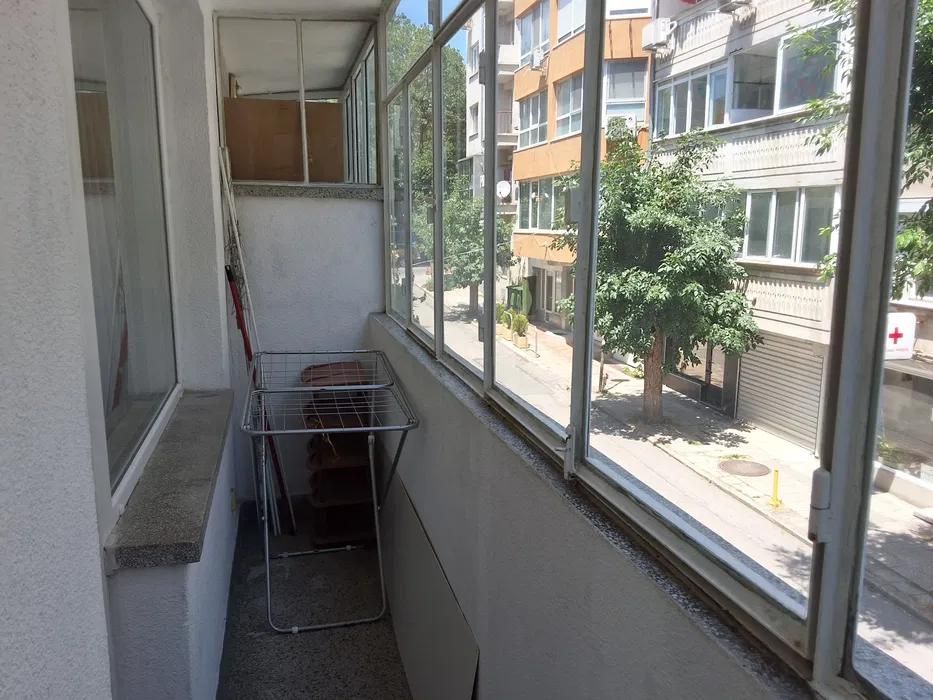 Дава се под наем Тристаен апартамент в Варна, Окръжна болница - 98 кв.м за 475 € - Снимка #8