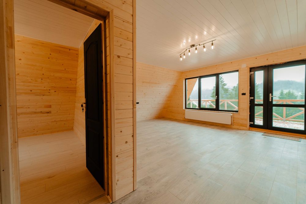 Cabană A-Frame Premium | 180 mp | 7.000 mp teren | Plaiu Șarului – Vatra Dornei - Mai multe