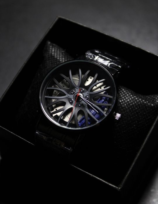 Часы. Часы в виде диска