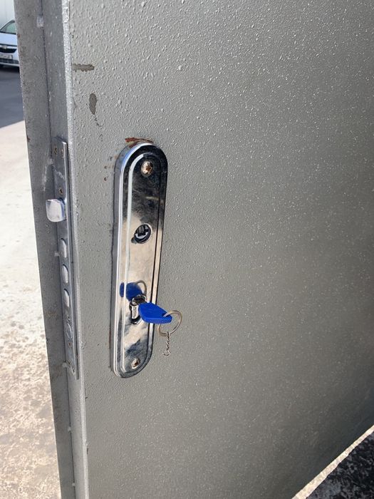 Eshik ochish remont zamok hizmati