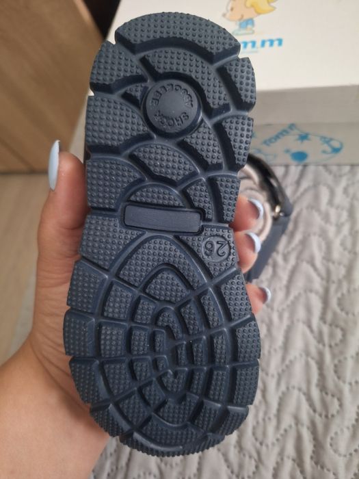 Нови сандали 26 номер