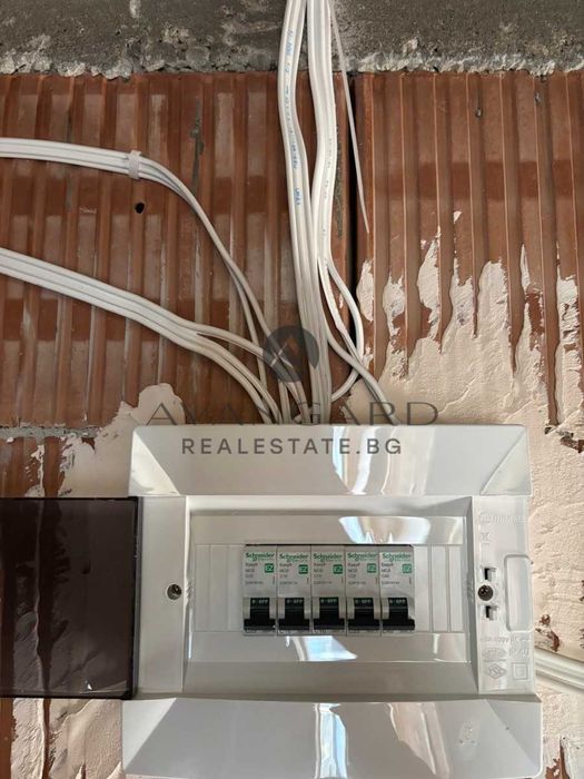 Продава се Къща в с. Скутаре, Област Пловдив - 100 кв.м за 1836 €/кв.м - Снимка #9