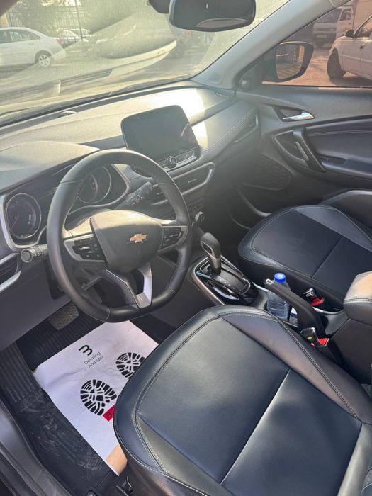 Tracker 2 premier rodnoy