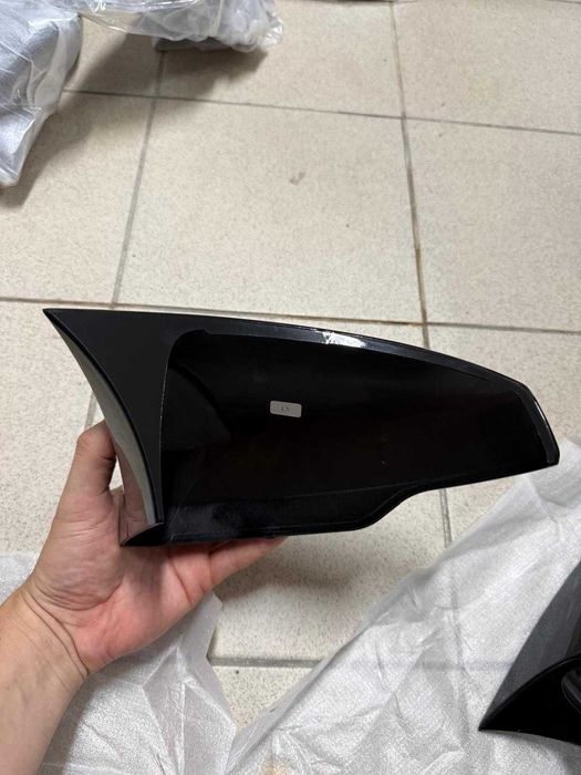 Set capace oglinda Volkswagen Golf 8 Mk8 2020+ negru lucios Batman