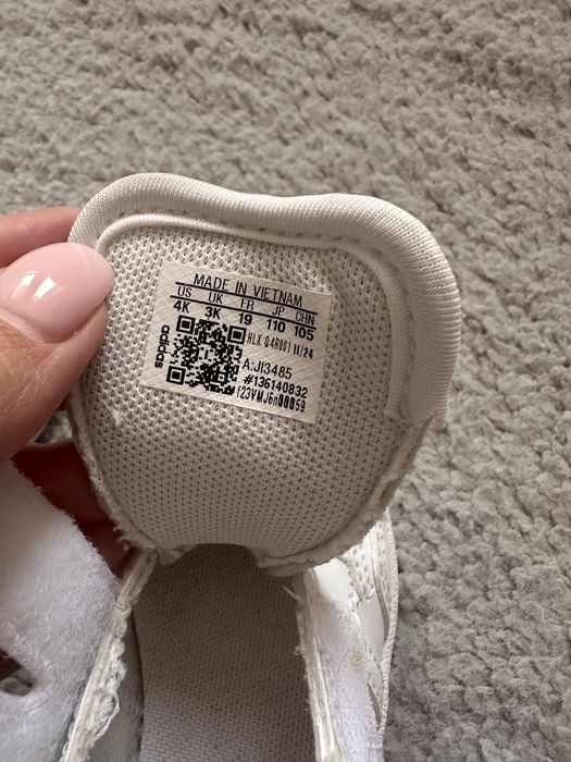 Бебешки обувки Adidas