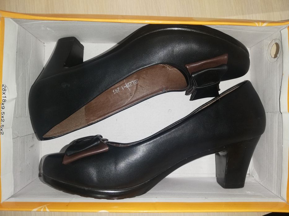 Женская обувь  туфли  М. S. L