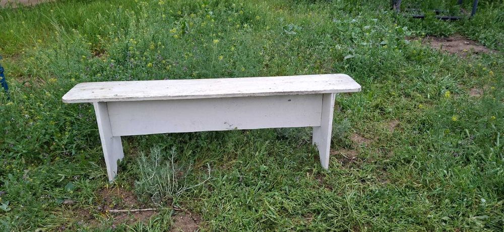 Скамейка без спинки