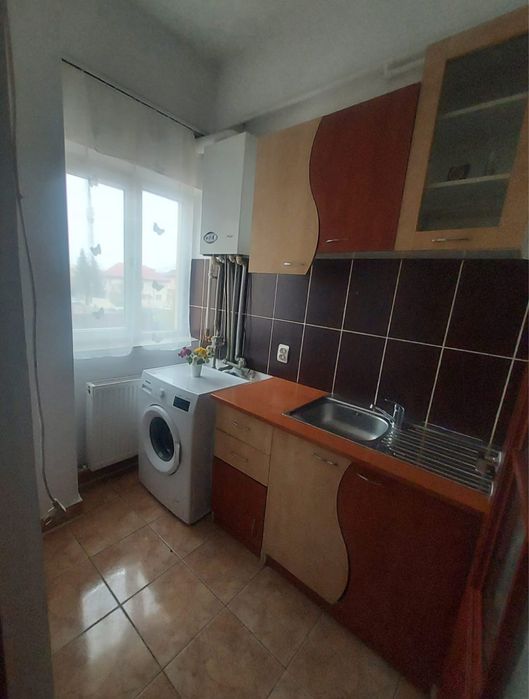 Direct propietar, închiriez garsonieră în Sector 2 , Şoseaua Fundeni