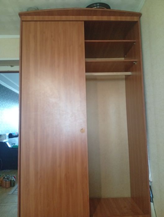 Продам шкаф купе