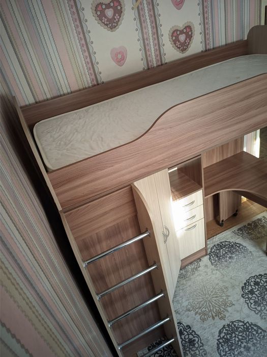 Продам детскую мебель.