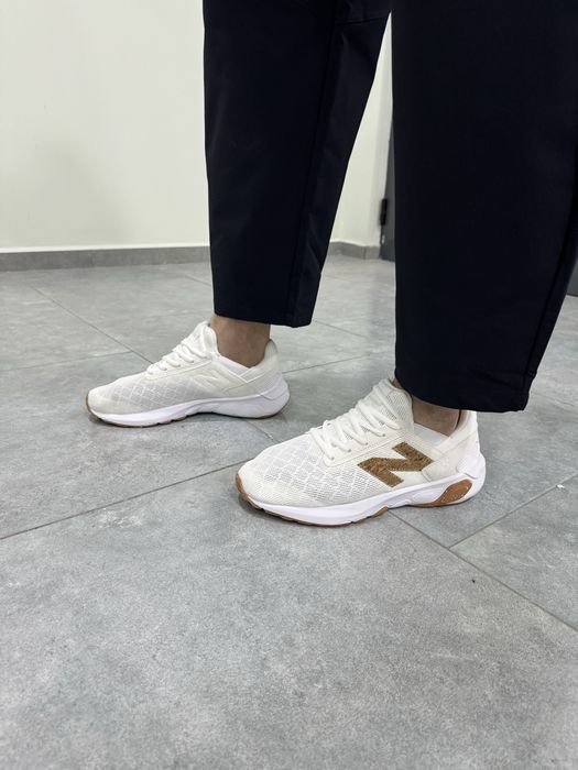 adidas light boost, New balanc