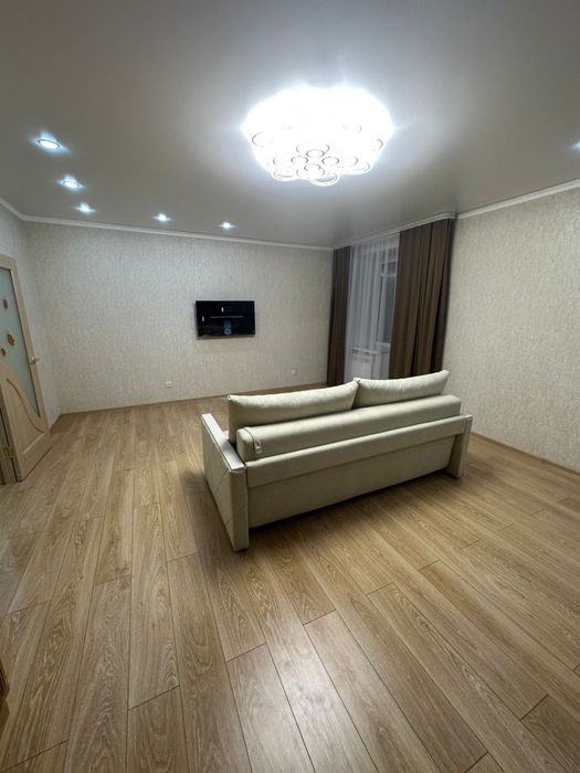 Продам евродвушку , дом быта северный