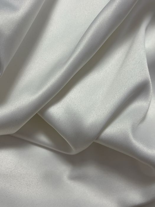 Продам атласное платье