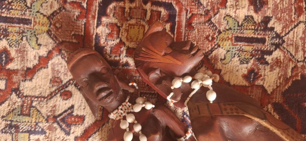 2 ръчно изработени африкански дърворезби