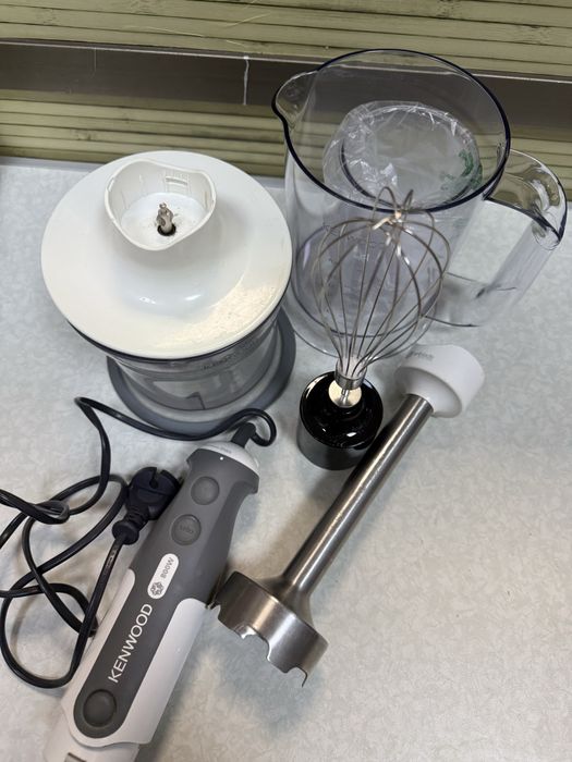 Мултифункционален пасатор KENWOOD Triblade HDP408WH