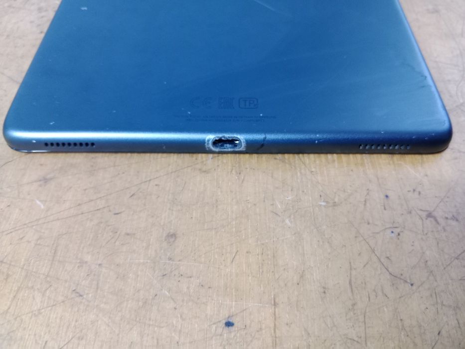 продам планшет samsung galaxy tab A