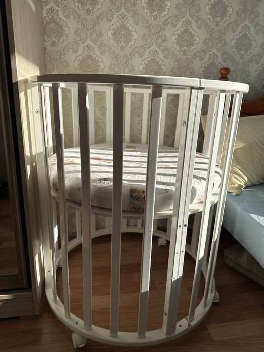 Продам кроватку детскую срочно