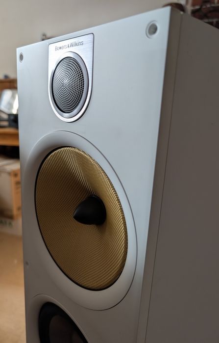 B&W Bowers & Wilkins  683 S2