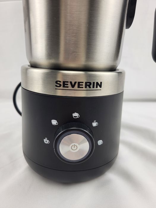 Машина за разпенване на мляко