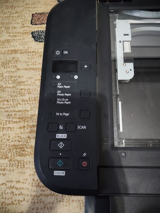 Продам принтер Canon, срочно