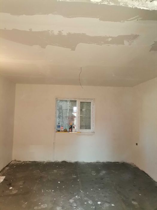 Zugrăvim tragem glet montam gresie faianță parchet