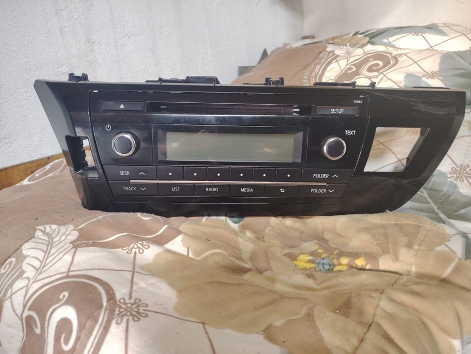 продам для тойота корола оригинал