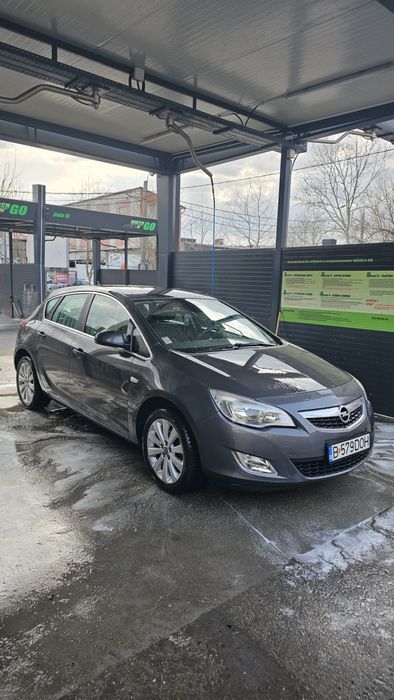 OPEL Astra 2011 — imagine 27