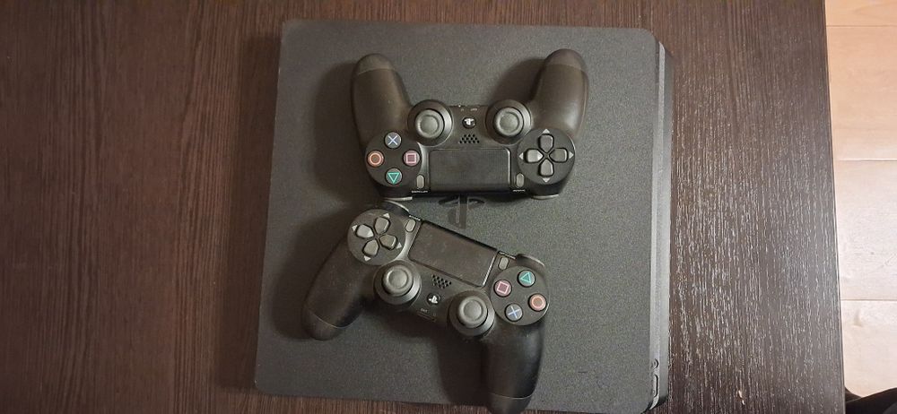 Playstation 4 на 1тб памяти