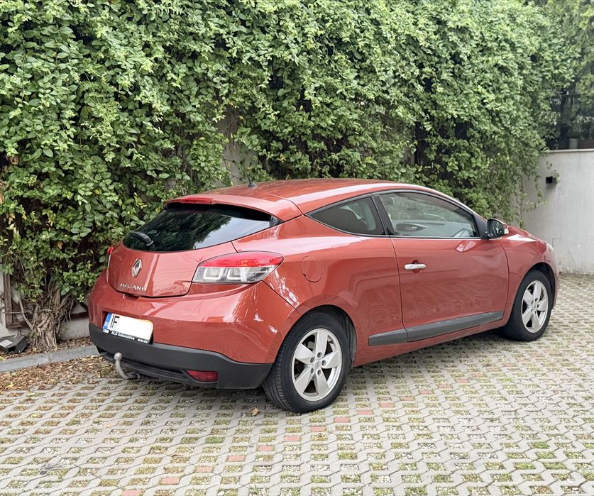 RENAULT Megane 2010 — imagine 2