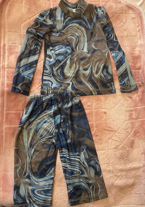 Продам купальный костюм мальчик