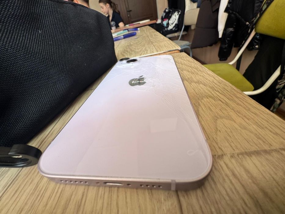 iphone 14 plus de vanzare negociabil‼️‼️