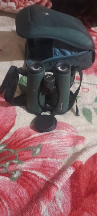 Бинокль сваровский