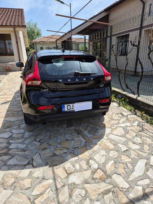autoturism volvo V40, D3