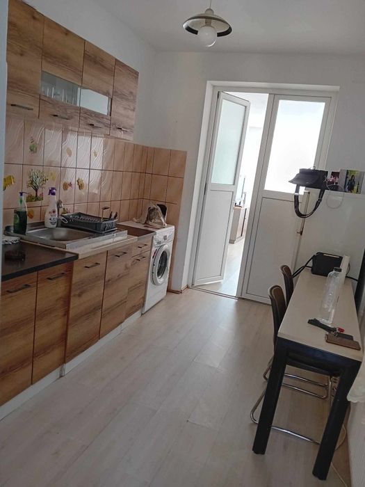 De închiriat apartament