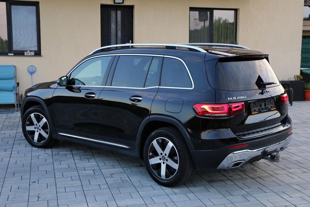MERCEDES-BENZ GLB 2021 — imagine 4