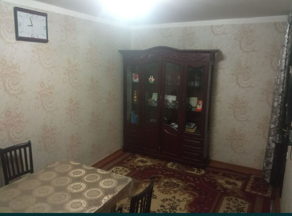 Аренда  коракамиш жомий чукурсой .хонали оилага берилади расмдаги уй х