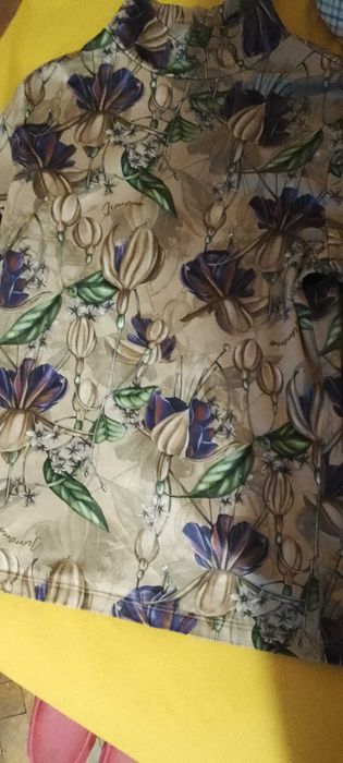 Блуза зимна с цветен принт