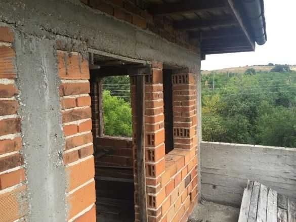 Къща на 3 етажа, с. Дюлево, общ. Стрелча, обл. Пазарджик