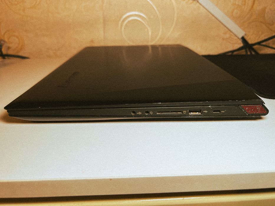 Продается ноутбук lenovo y50-70