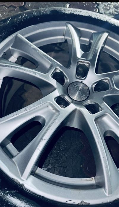 Диски,  авто,  215-/55-/R17 .