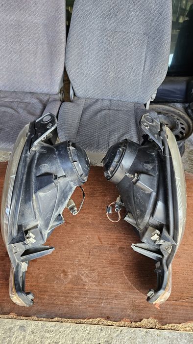 Фарове за Рено Канго