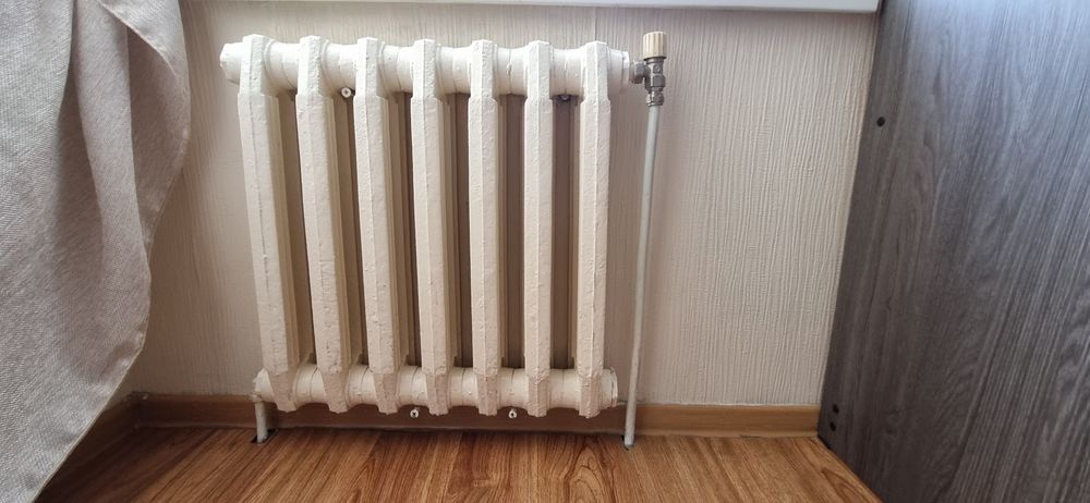 Батарей чугунные