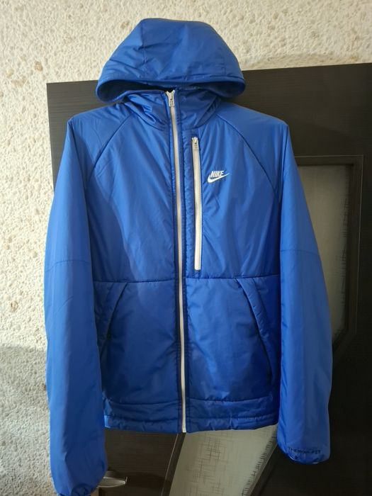 Мъжко яке Nike M размер therma-fit