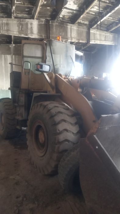 Продаётся погрузчик китайский ZL-50F