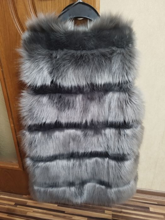 Елек с два вида косъм