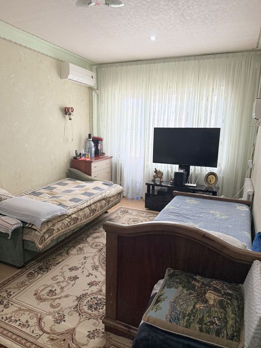 Продам 3 комнатную квартиру бывшее общежитие