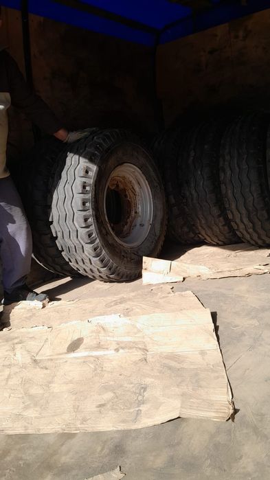 Резина БКТ 12.5 /80-18