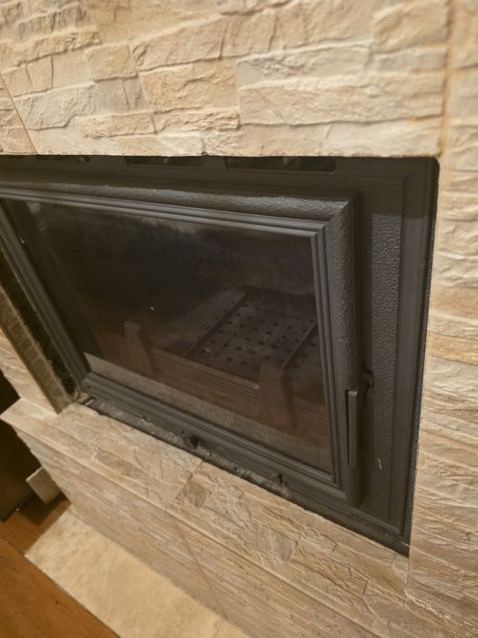 Focar semineu fontă