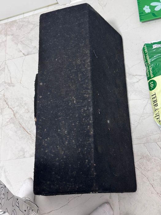 Сабуфер для машины